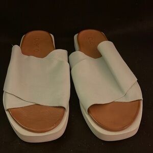 Free People Sadie Slip On Leather Sandals. NWT